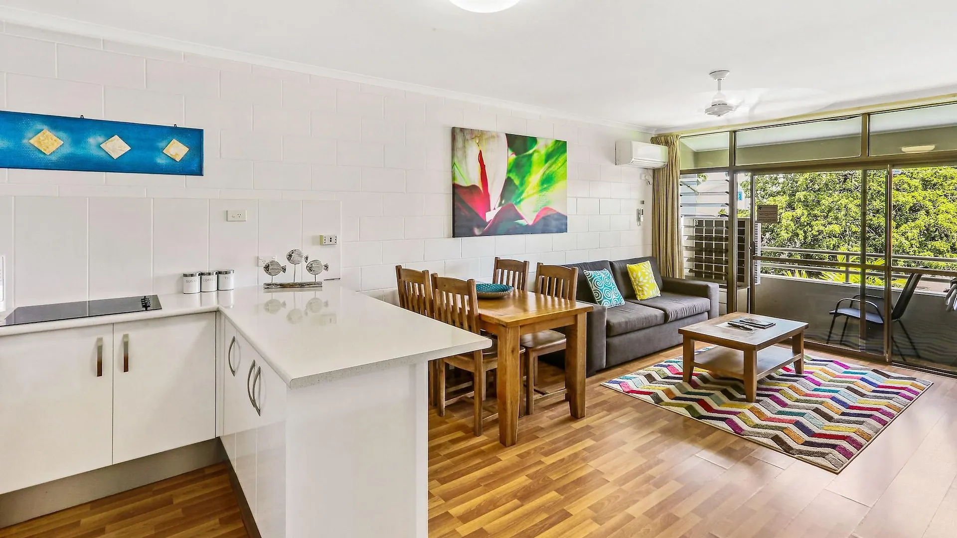 Cascade Gardens Aparthotel Cairns